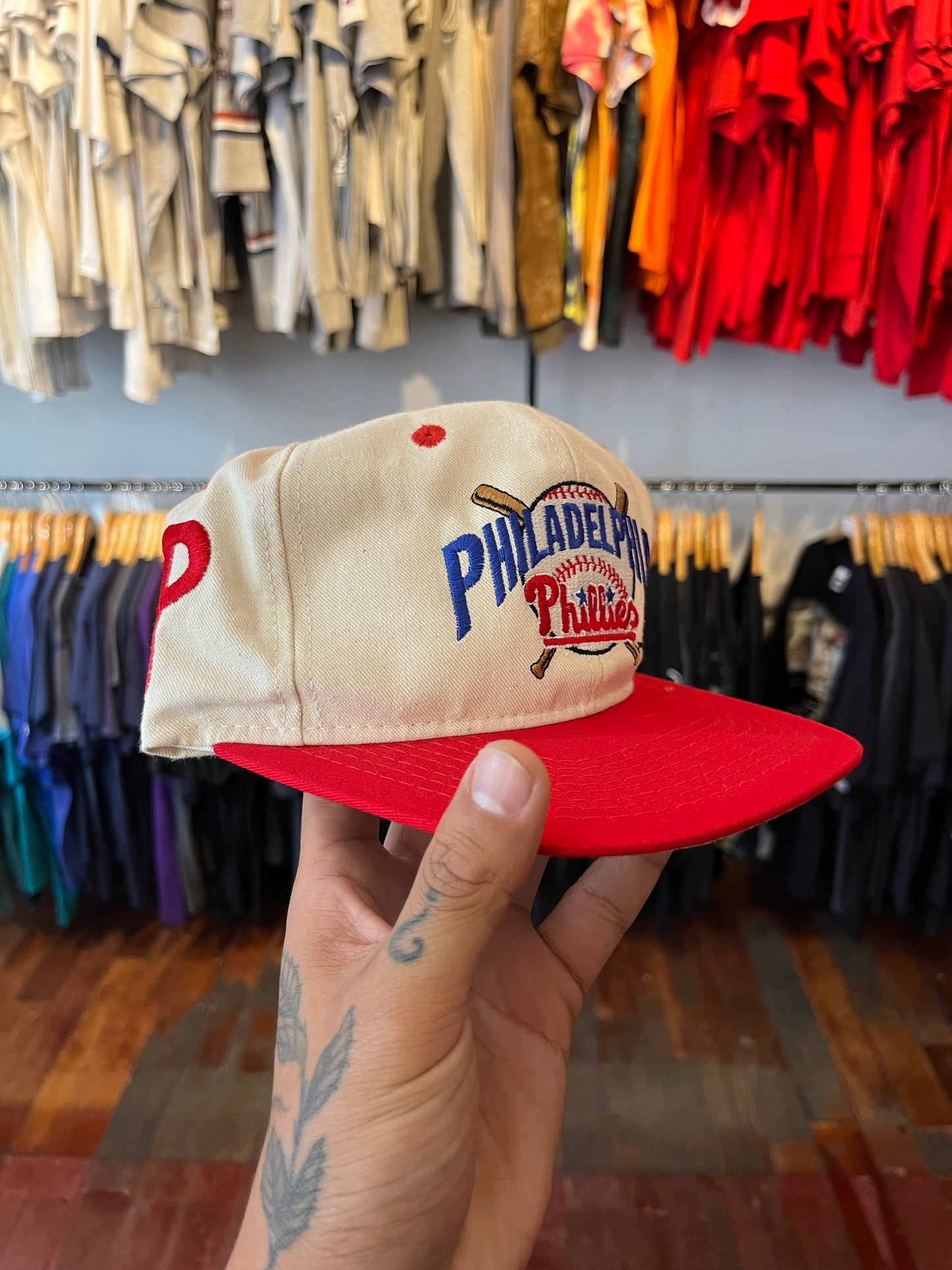 Philadelphia Phillies Hat (1EJXDX)