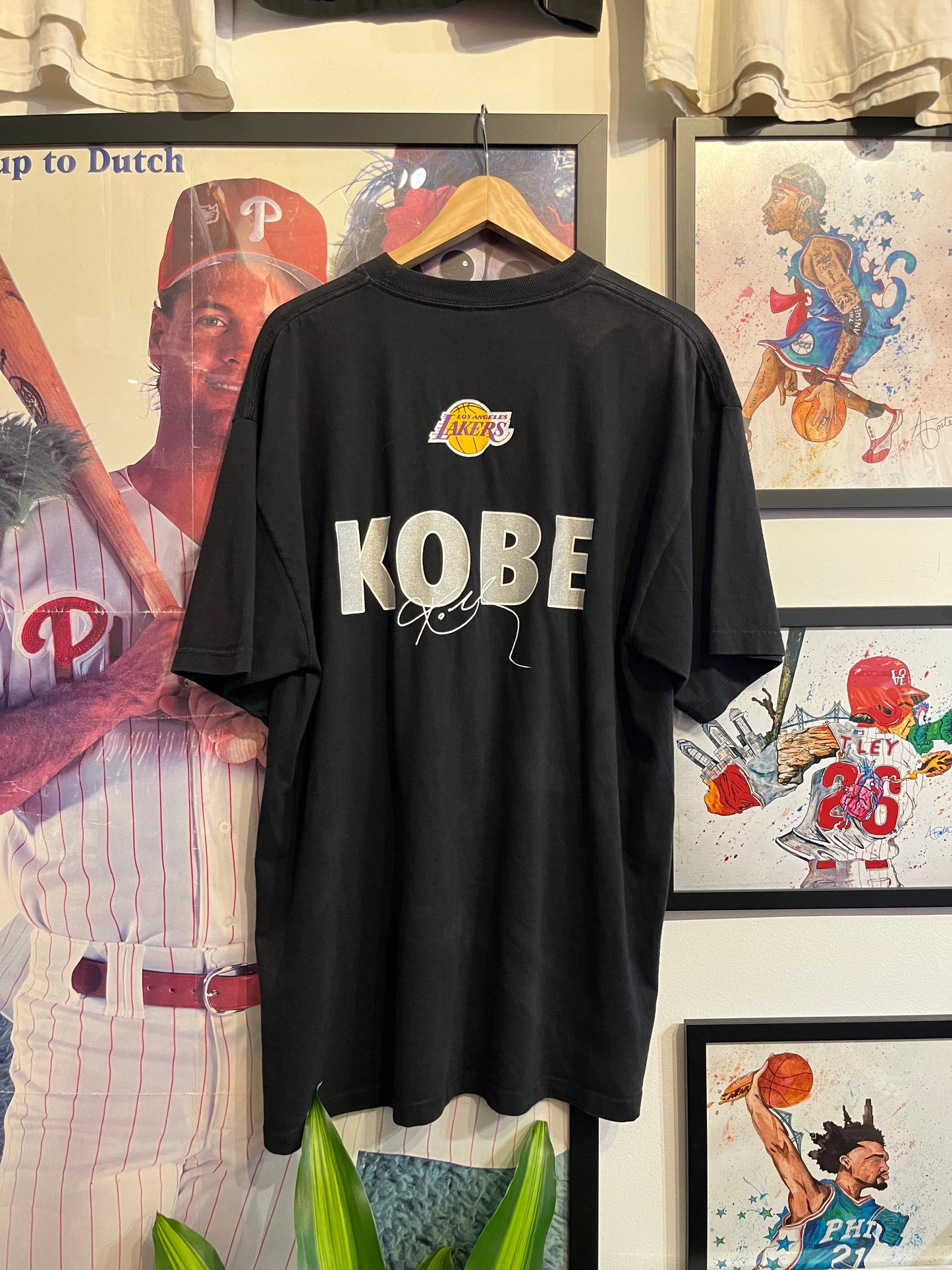 Kobe Bryant Majestic Shirt (9XBYDW)